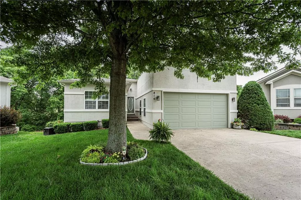 Blue Springs, MO 64014,816 NE Sonora Valley CIR