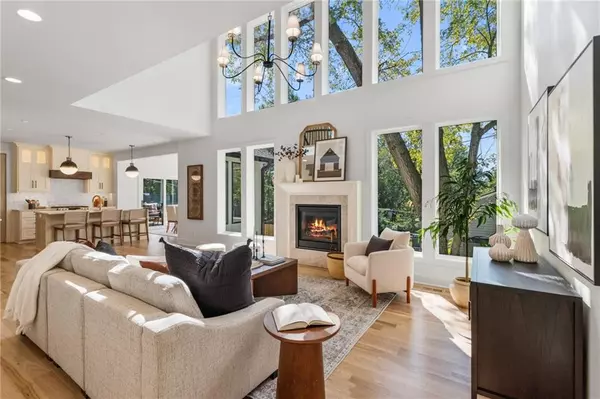 Prairie Village, KS 66208,5417 W 73rd ST
