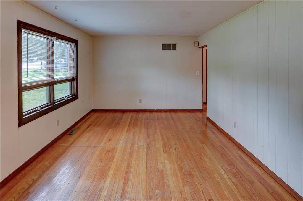 Olathe, KS 66061,753 N Water ST