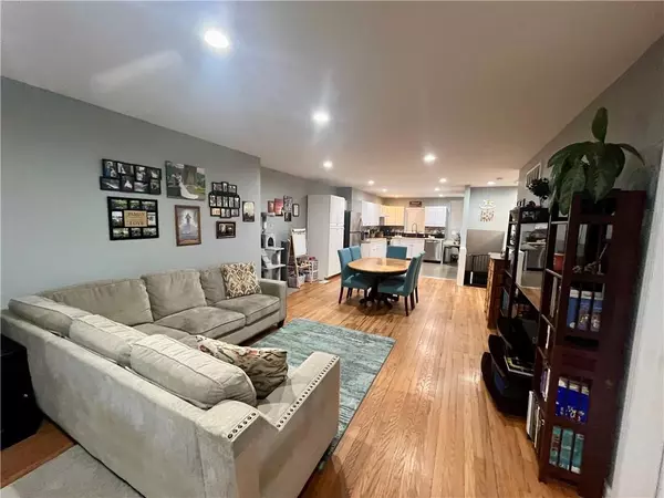 Osawatomie, KS 66064,809 Pacific AVE