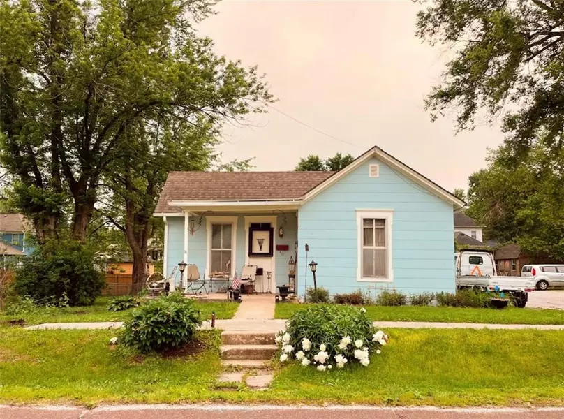 407 W Maple ST, Plattsburg, MO 64477