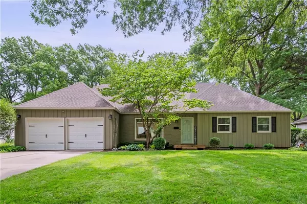 4921 Howe DR, Roeland Park, KS 66205