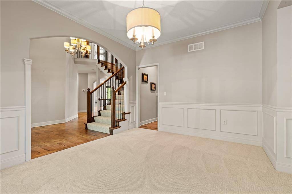 Overland Park, KS 66221,9005 W 158th ST