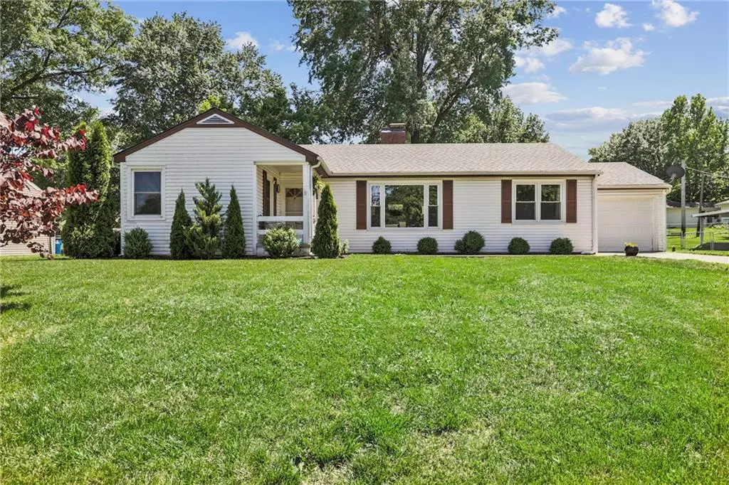 Odessa, MO 64076,204 E Chestnut ST