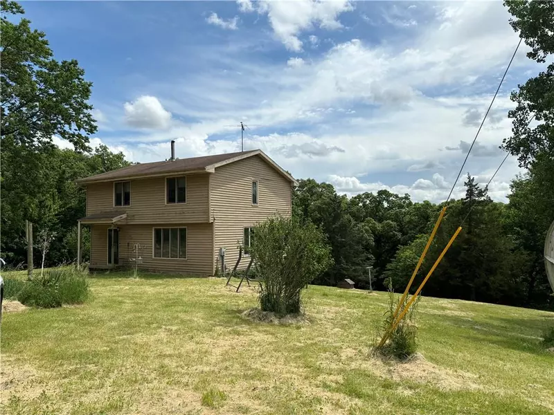 13660 County Road 403 RD, Amazonia, MO 64421