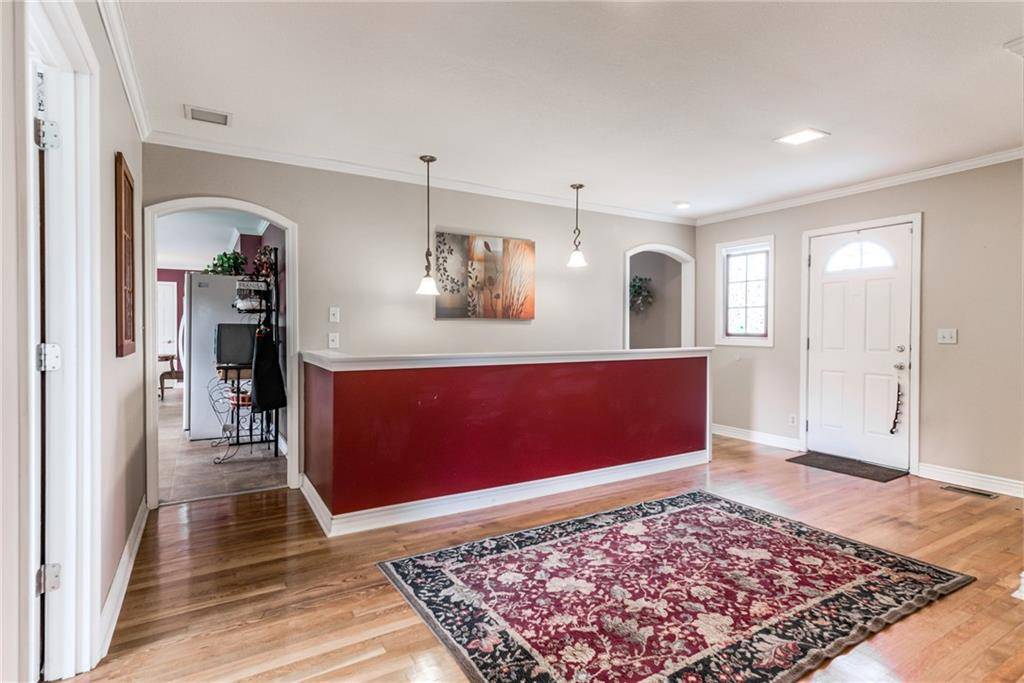 Kansas City, KS 66106,5741 Oakgrove RD
