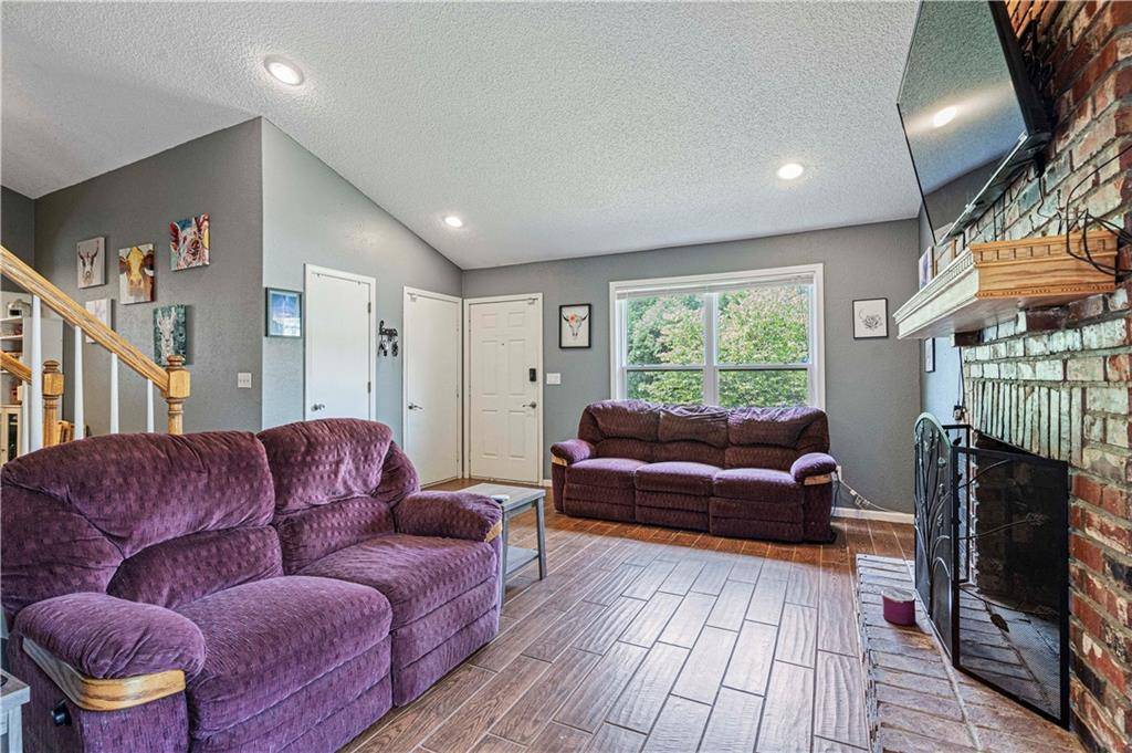Merriam, KS 66203,9707 W 49TH ST