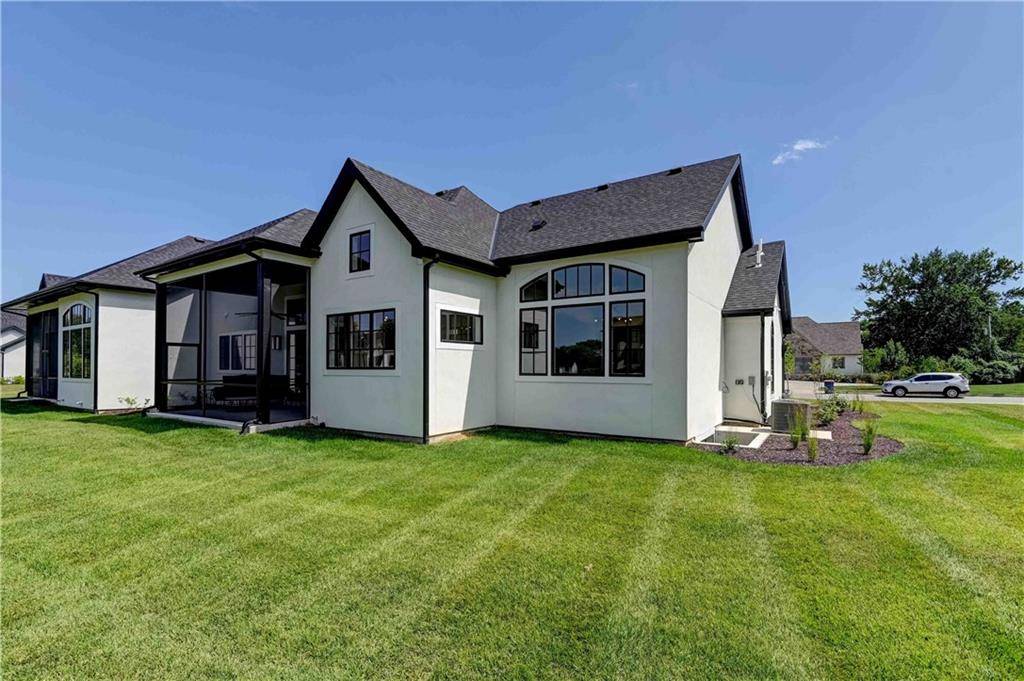 Prairie Village, KS 66206,3912 W 85th St ST