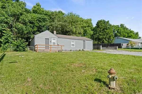 Kansas City, MO 64118,7012 NE Kranz RD