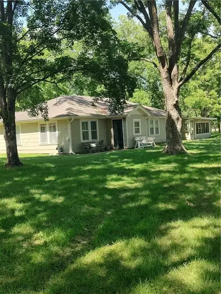 17047 S 750 PASS, Deerfield, MO 64741