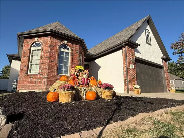 Grain Valley, MO 64029,800 NW Cedar LN