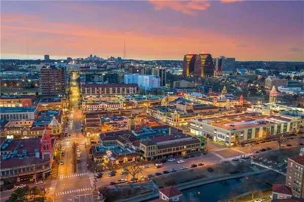 Kansas City, MO 64112,121 W 48 ST #305