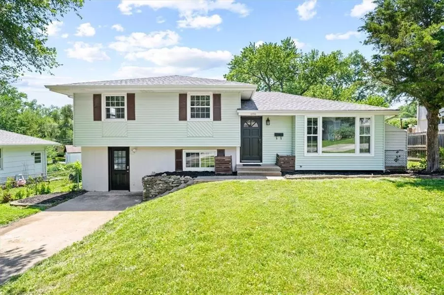 10700 Bales AVE, Kansas City, MO 64137