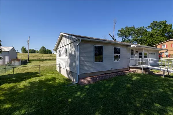 Faucett, MO 64448,105 SE 3rd ST