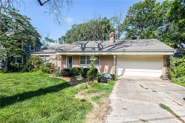 Kansas City, MO 64114,10826 Wornall RD
