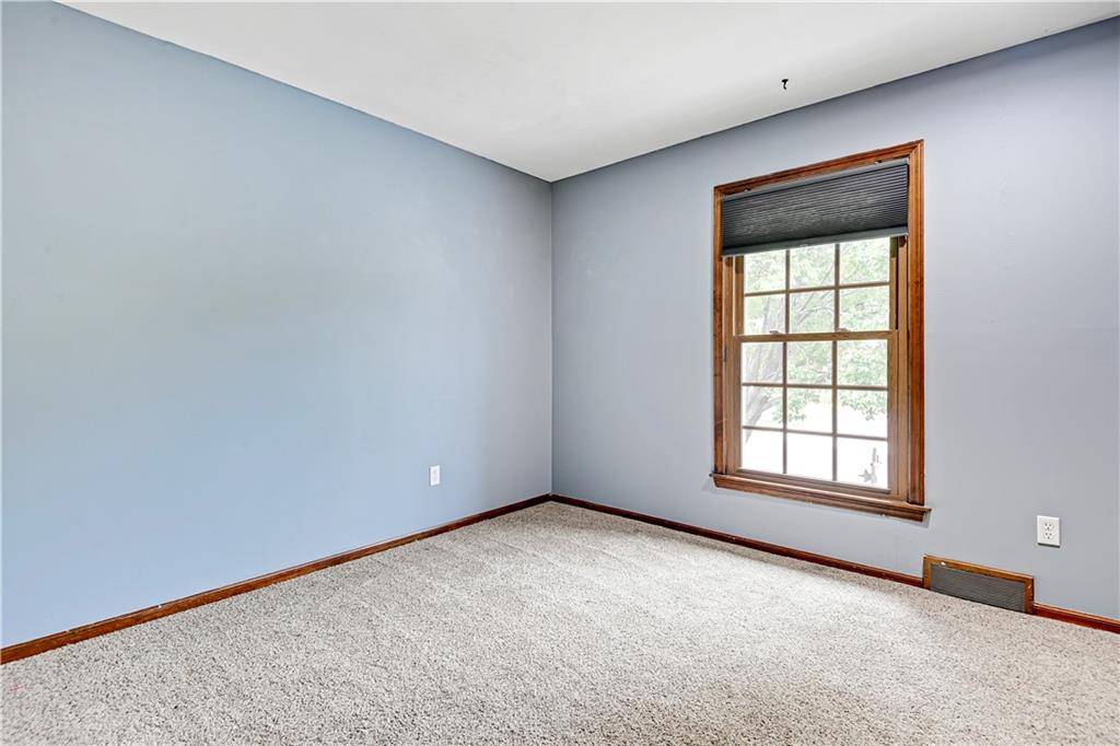 Lenexa, KS 66215,12003 W 101st ST