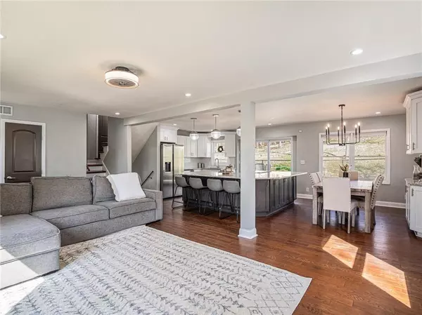 Kearney, MO 64060,16303 Kountryridge DR