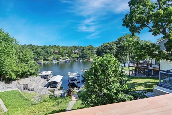 Lake Lotawana, MO 64086,77 L ST