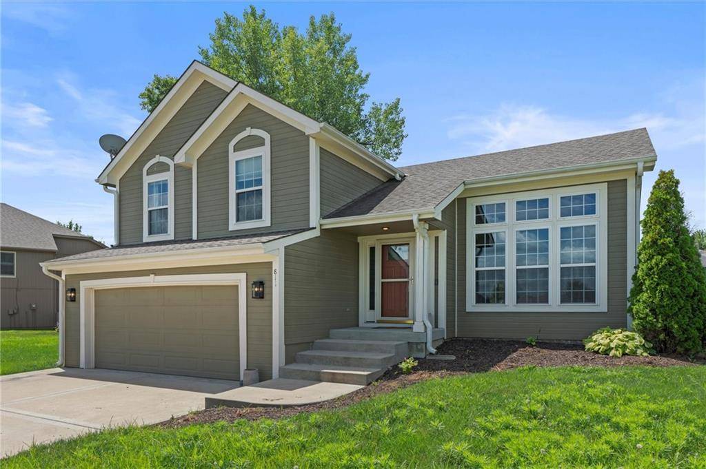 811 Susan ST,  Kearney,  MO 64060