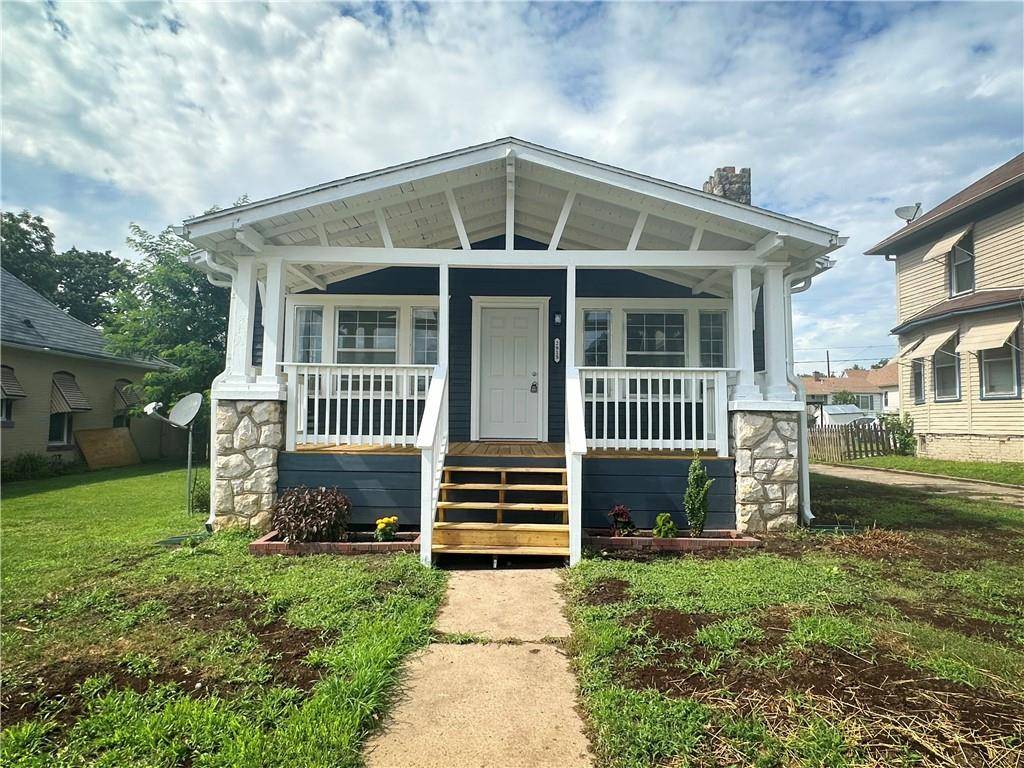 2815 Edmond ST, St Joseph, MO 64501