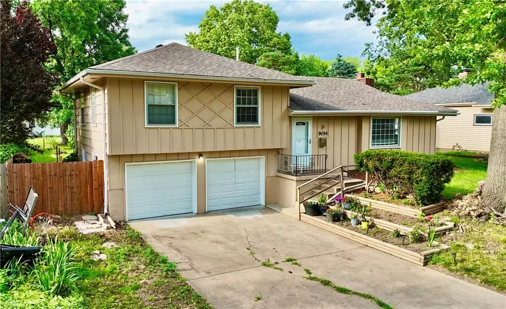 Overland Park, KS 66212,9014 W 93 ST