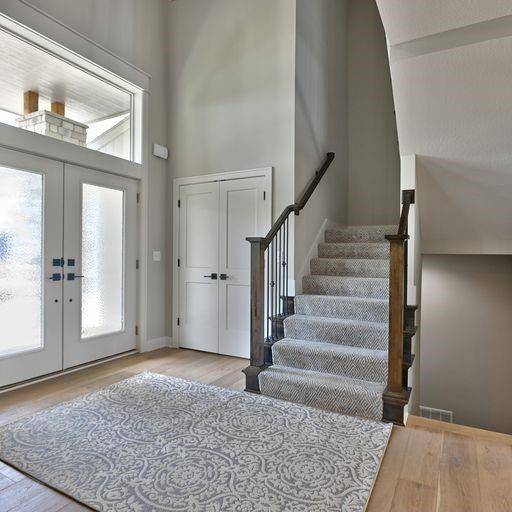 Lenexa, KS 66227,9315 Pickering ST