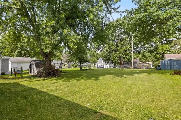 Maryville, MO 64468,608 S Mulberry ST