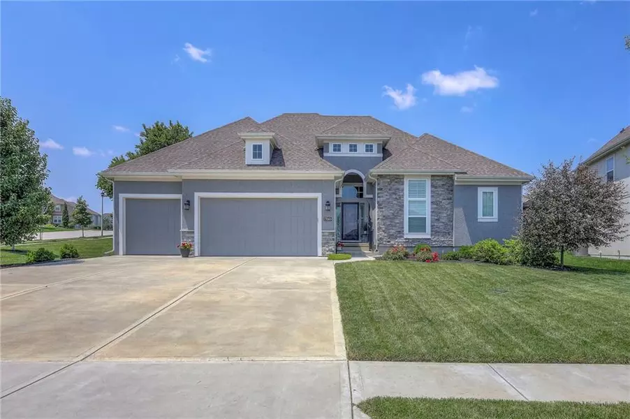 17060 Goddard ST, Overland Park, KS 66221