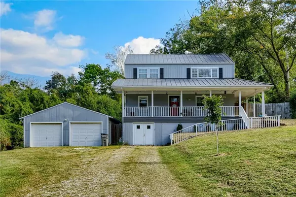 8010 Savage DR,  Kansas City,  KS 66109