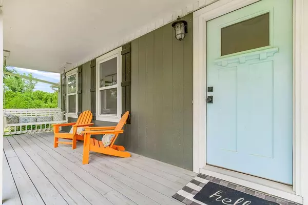 Tonganoxie, KS 66086,21256 203rd ST