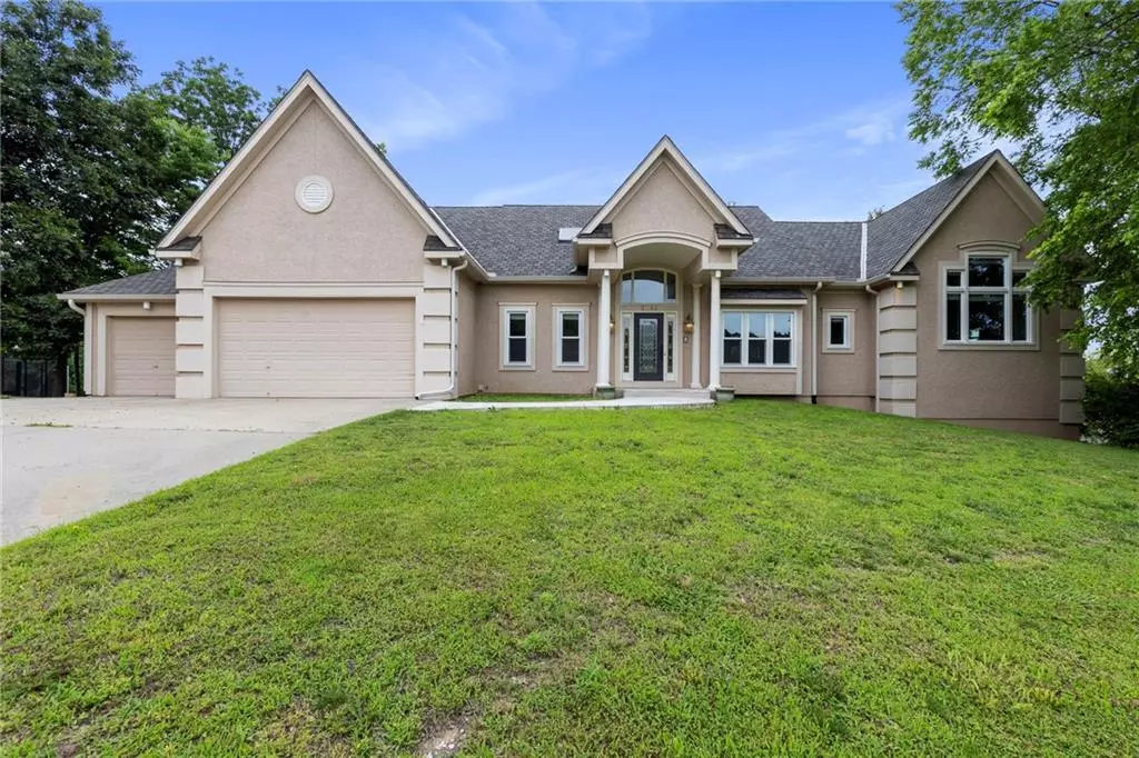 Gladstone, MO 64119,2710 NE 76th TER