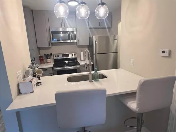 Shawnee, KS 66216,11905 W 58th TER #C