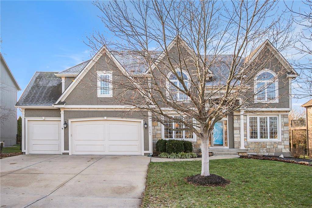 24181 W 121st ST, Olathe, KS 66061