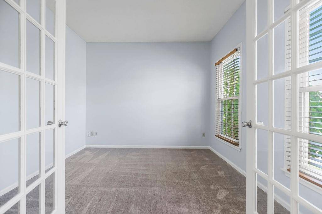 Overland Park, KS 66223,6051 W 157th PL