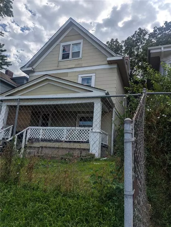 Kansas City, MO 64109,3319 Holmes ST