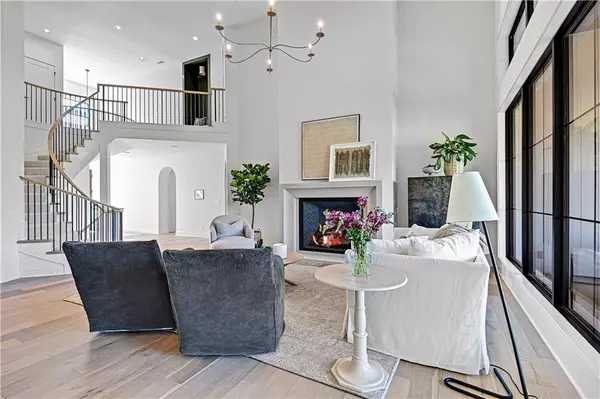 Overland Park, KS 66221,16912 Parkhill ST