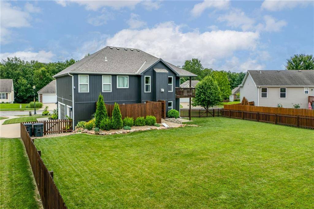 St Joseph, MO 64506,3114 Morton LN