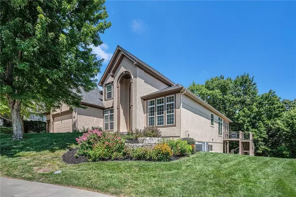 Parkville, MO 64152,6055 Vardon DR