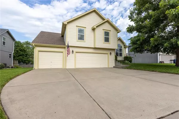 Smithville, MO 64089,14612 Green Castle ST