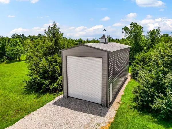 16463 W 295th ST Paola, KS 66071