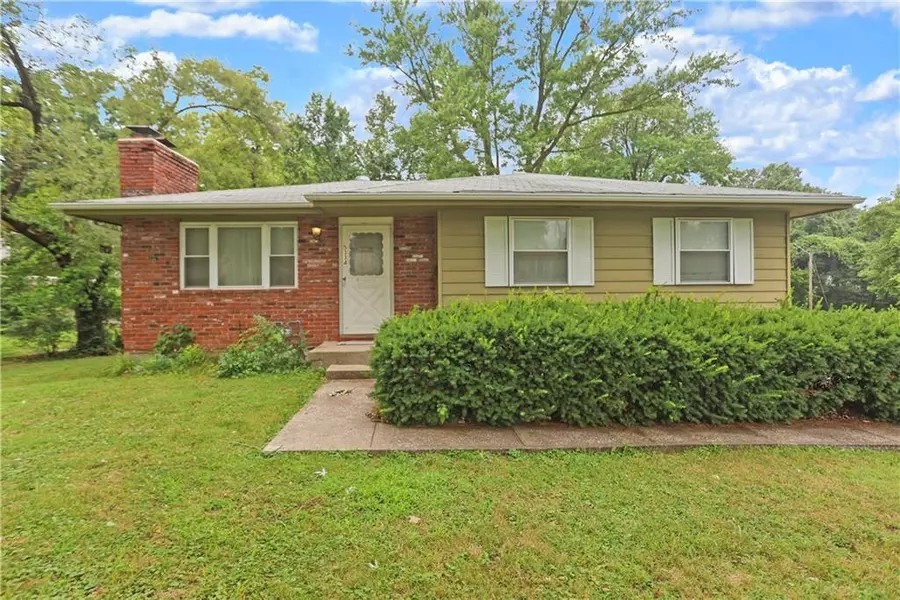 5334 N Indiana AVE, Kansas City, MO 64119