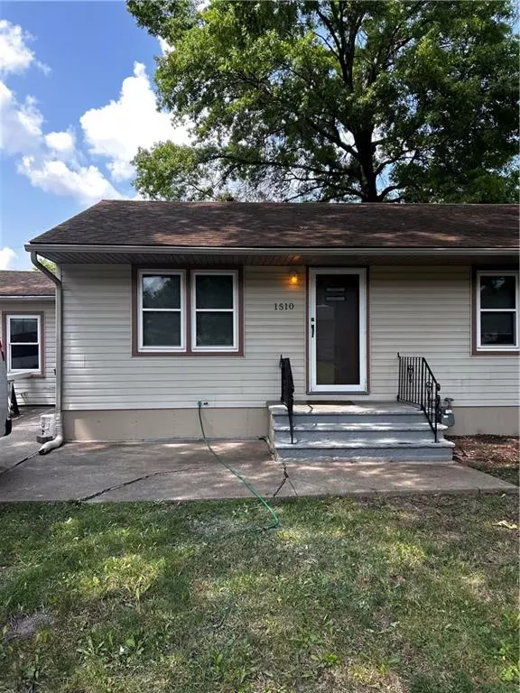 Leavenworth, KS 66048,1510 hope ST