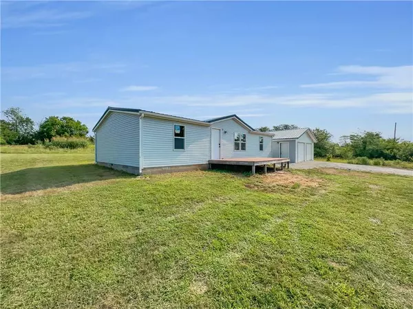 Linn Valley, KS 66040,57 Kansas DR