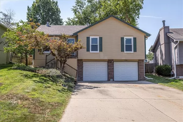 Kansas City, MO 64119,5013 NE 63rd TER