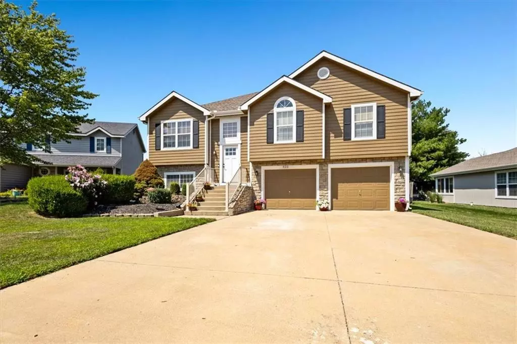 Baldwin City, KS 66006,920 Jasara CIR