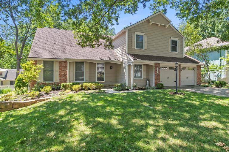 Lenexa, KS 66215,12147 W 99th TER