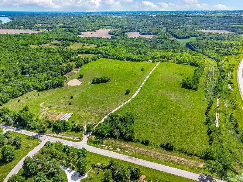 8 Parcels 83rd ST, De Soto, KS 66219