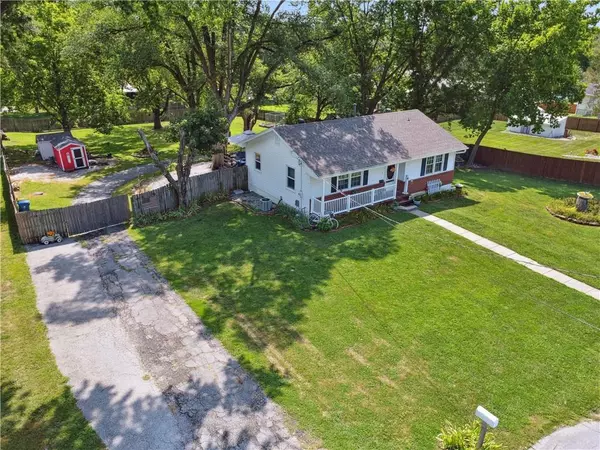 Kearney, MO 64060,707 S Grove ST