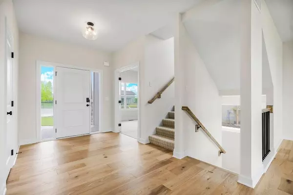 Olathe, KS 66062,16593 W 165th PL