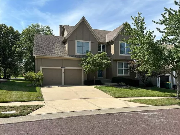 Overland Park, KS 66213,13209 W 132nd ST